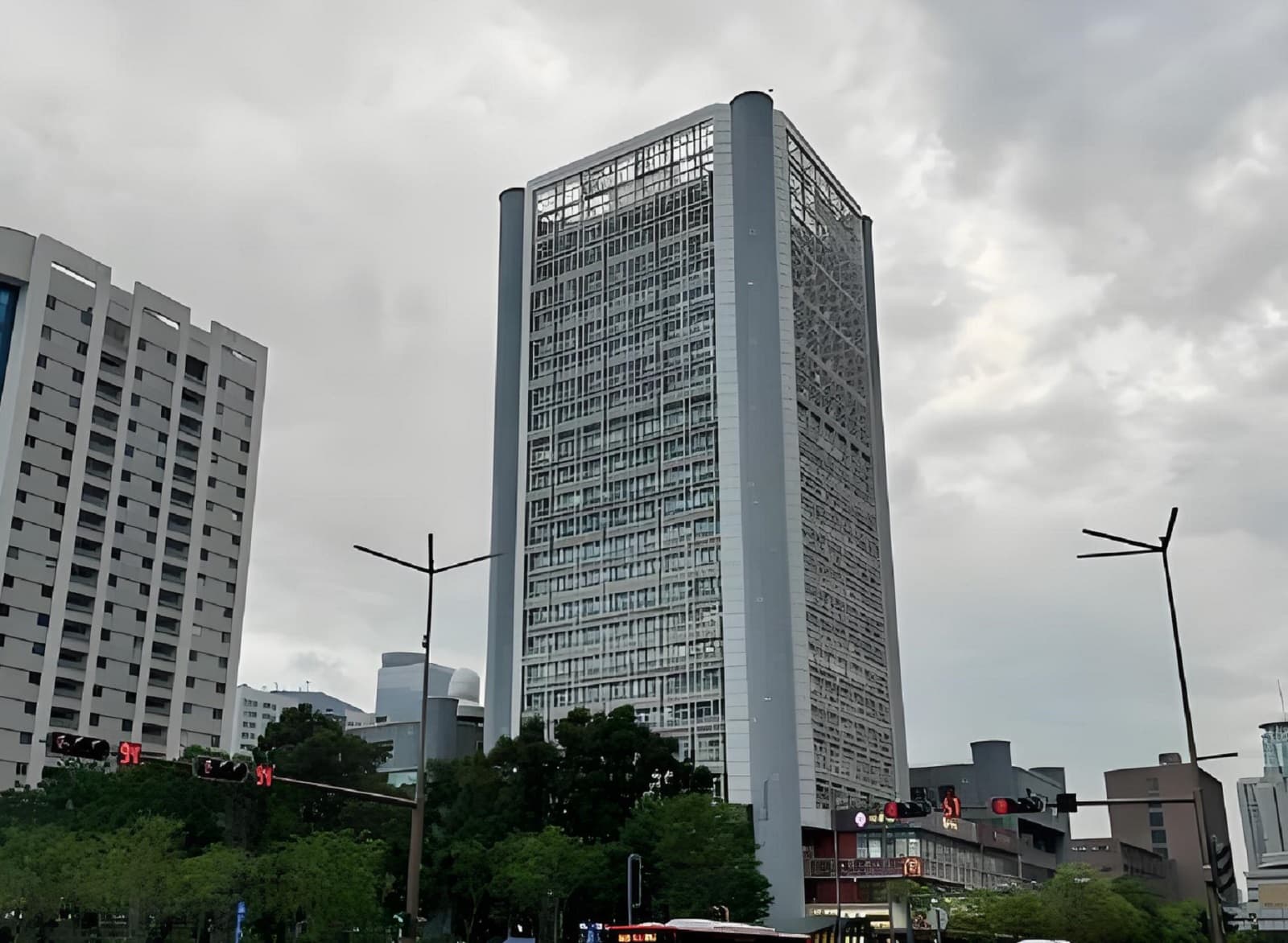 四川大厦
